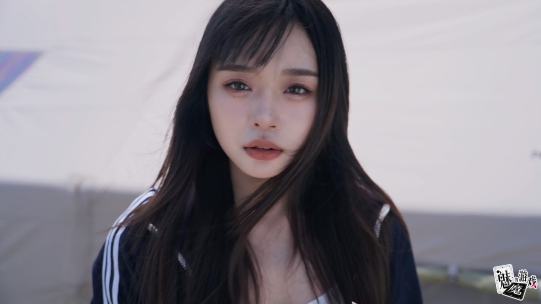 1765205453-2edc07165800e4e