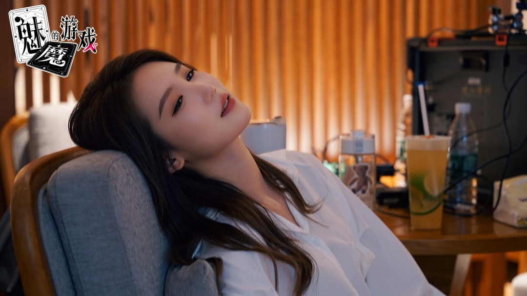 1765205456-b3a77b704345121